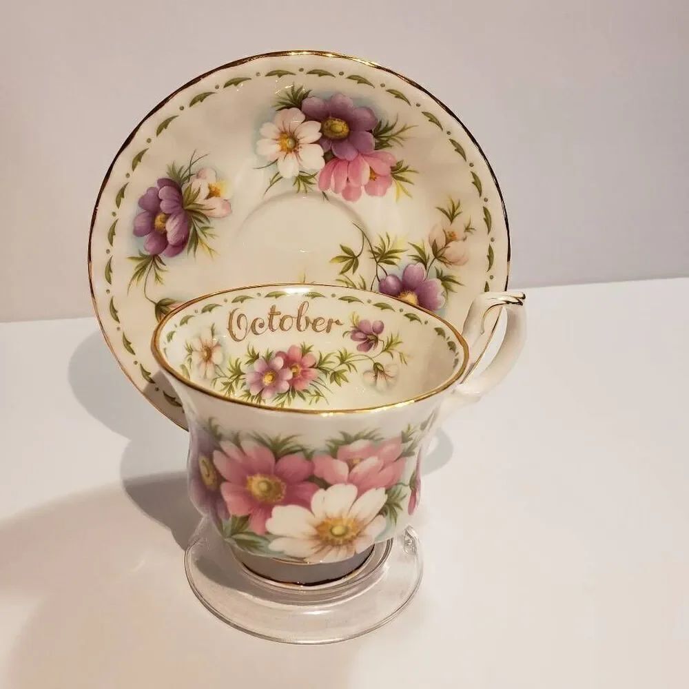 Royal Albert Bone China England Flower of the Month Cosmos 1970